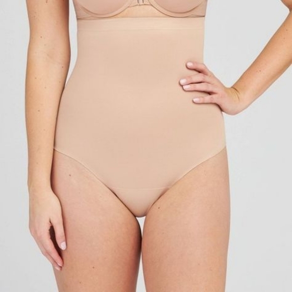 NWOT Assets Spanx Flawless Finish High-Waist Shaping Thong Nude Size Large - Picture 1 of 5